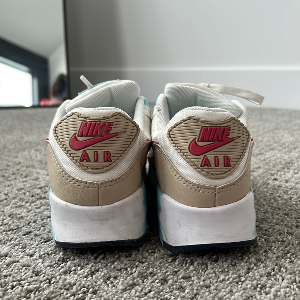 Nike air max